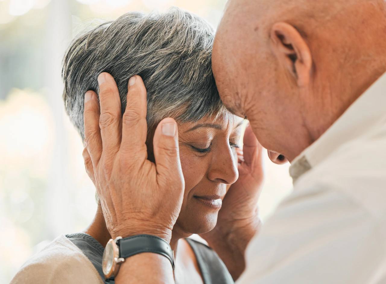 Alzheimer scoperta rivoluzionaria riscrive la comprensione della malattia Immagine selezionata