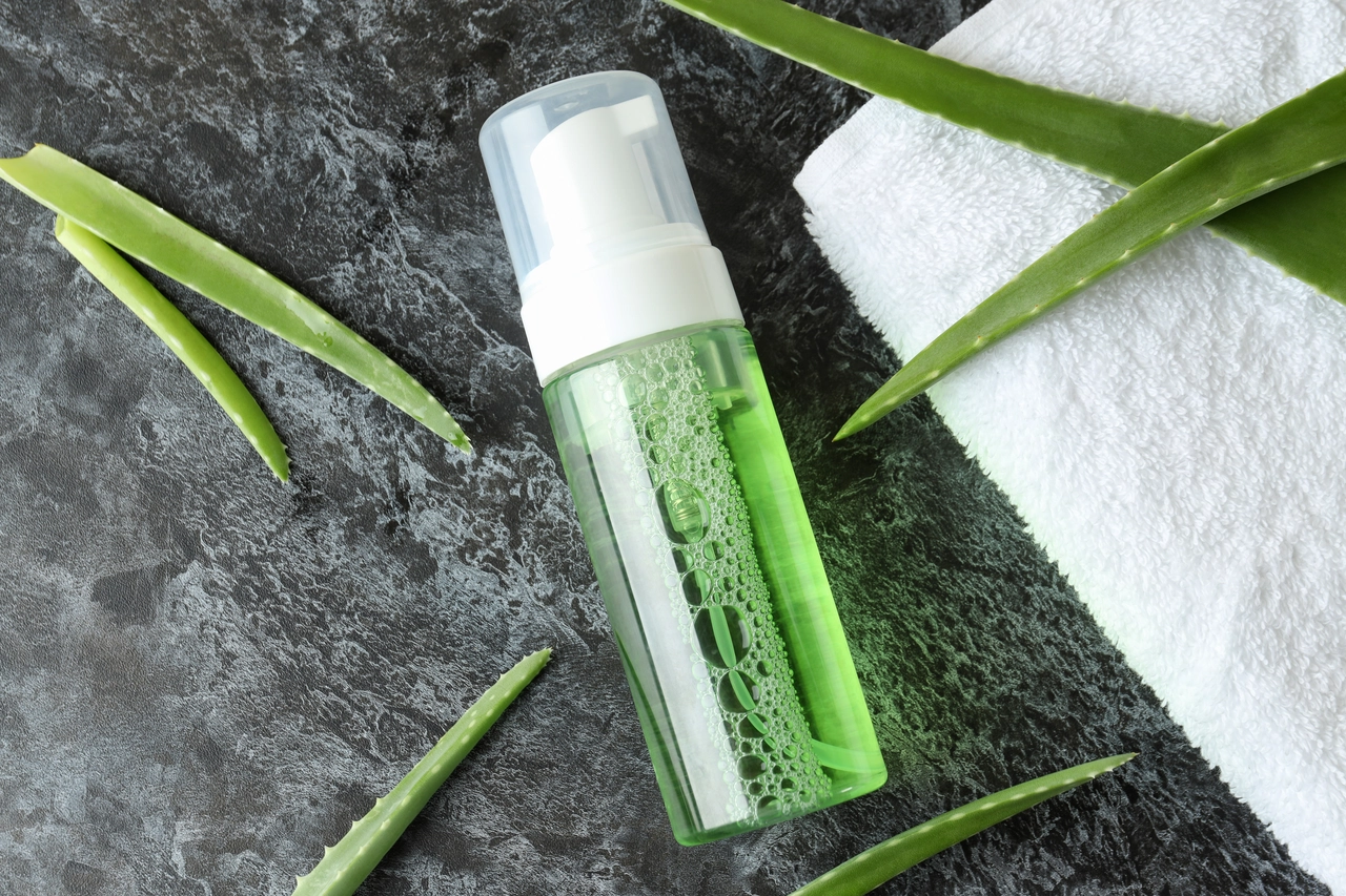 Pelle giovane e luminosa con l’aloe vera: ecco la ricetta semplice per tutti Immagine selezionata