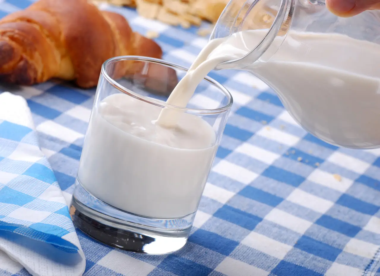Latte scremato: attenzione potrebbe saziare meno Latte scremato: attenzione potrebbe saziare meno