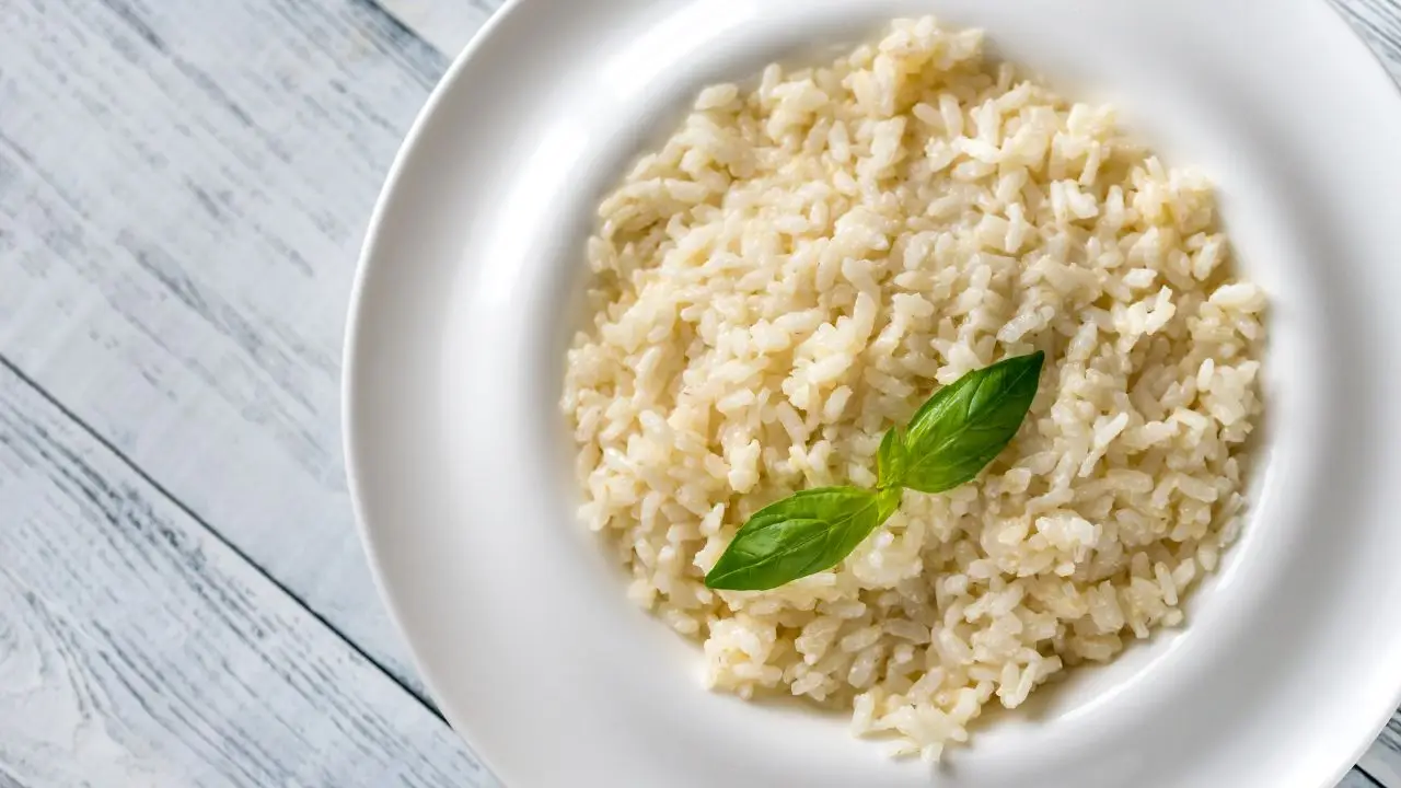 Riso bianco sotto osservazione: i casi in cui può essere dannoso Riso bianco sotto osservazione: i casi in cui può essere dannoso